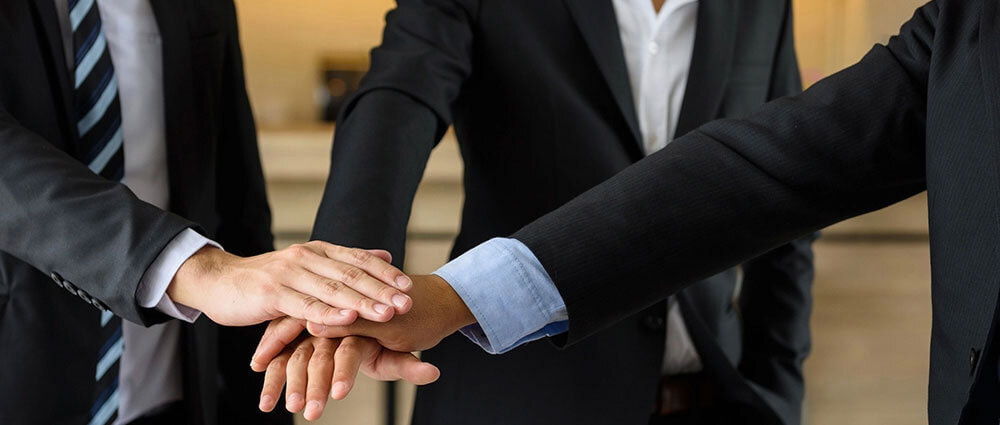 ジェイリンクは「繋がりを継なぐ」企業です